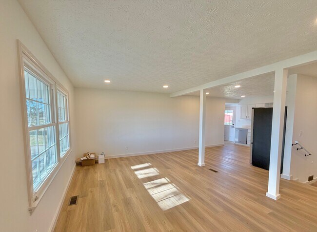 Foto del edificio - 9148-CROTTINGER-RD