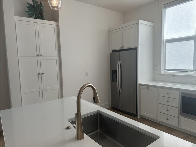 Foto del edificio - 428 SW B St