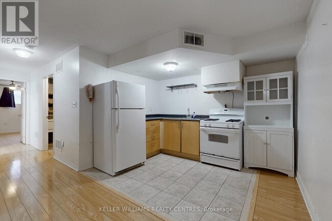 Building Photo - 70 Haynes Ave