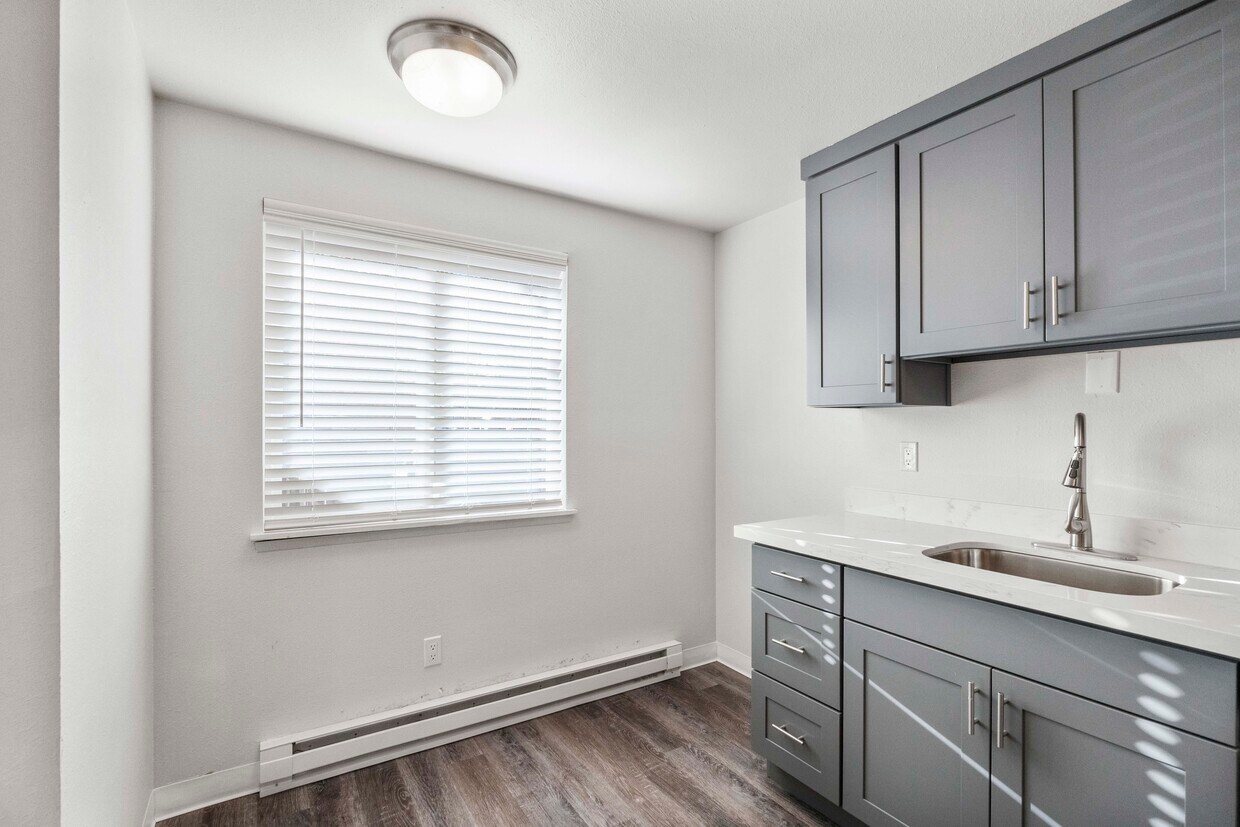 Foto principal - Canyon Ridge Apartment