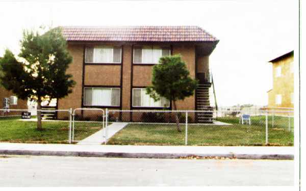 Building Photo - Charleston Heights