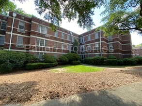 Building Photo - 611 Waccamaw Ave