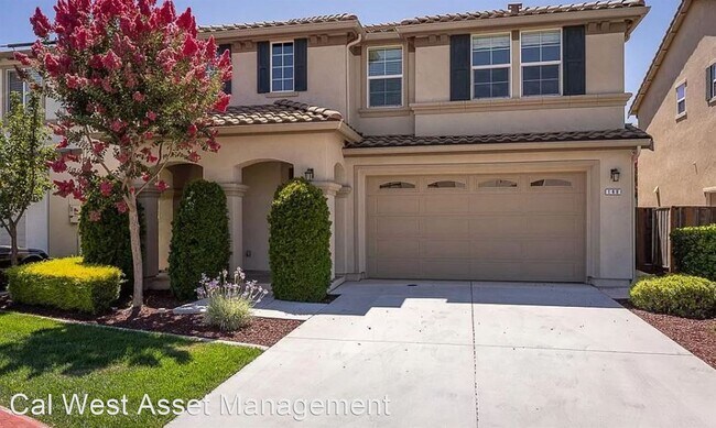 Building Photo - 4 br, 2.5 bath House - 168 Lusitano Way