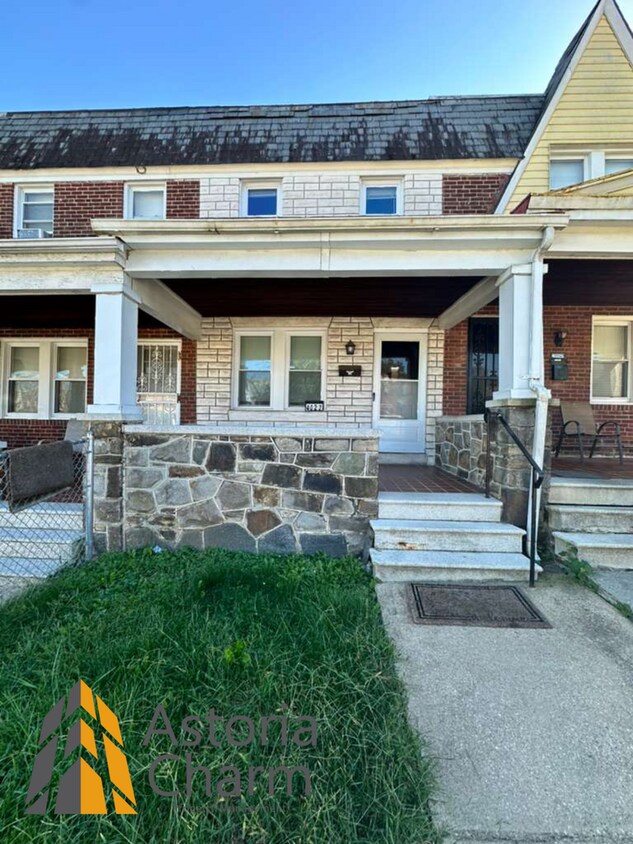 Spacious 3BR/2BA Home with Finished Baseme... - Spacious 3BR/2BA Home with Finished Baseme...