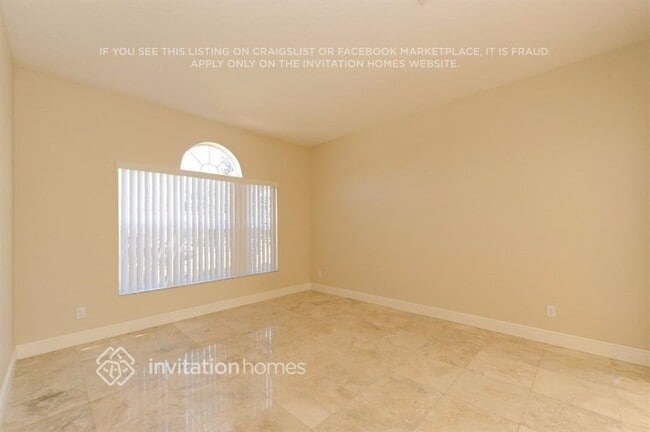 Building Photo - 3733 Beneraid St
