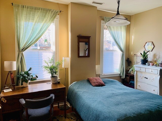Foto principal - 120 South Belmont Ave #A