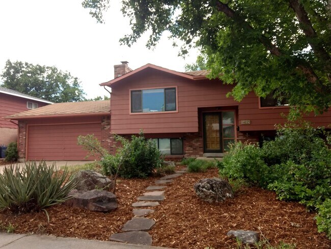 Building Photo - Spacious, East Boulder Home in Great Neigh...
