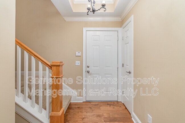 Foto del edificio - 3201 Aspen Grove Dr