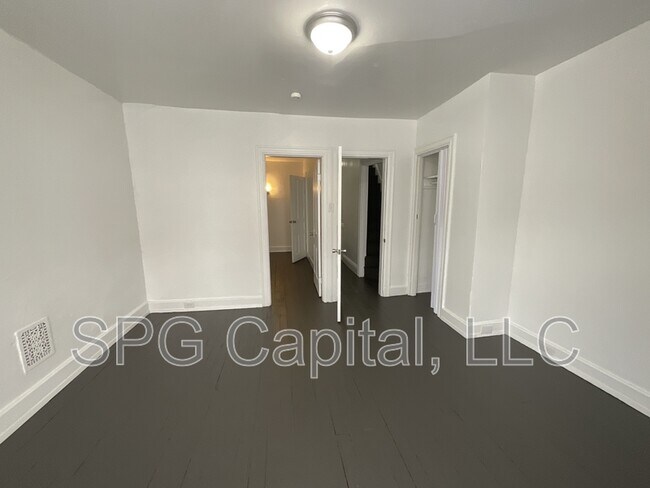 Foto del edificio - 342 Smyser St