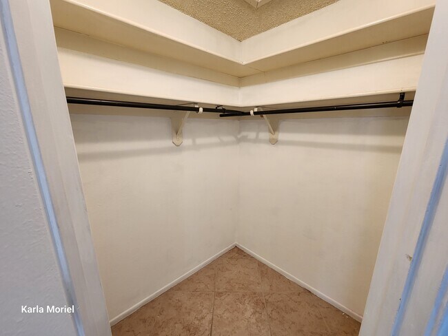 Building Photo - 3067 W Avenida Obregon
