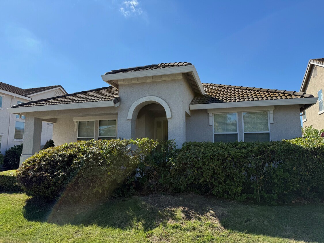 Foto principal - 9178 Bearint Way