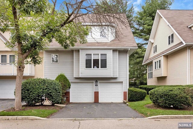 Foto principal - 11 Iris Cir
