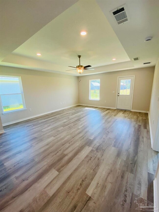 Building Photo - 2884 N 24th Ave