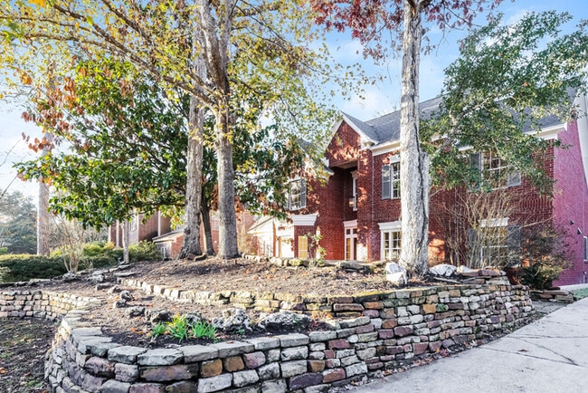 Building Photo - 3207 Greenwood Glen Dr