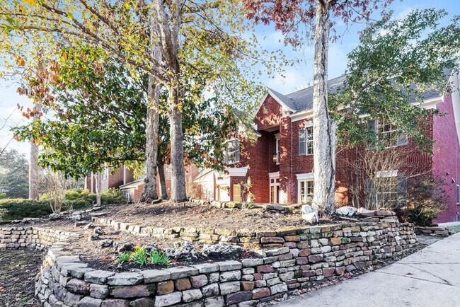 Foto del edificio - 3207 Greenwood Glen Dr