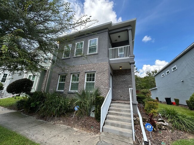 Building Photo - Beautiful Home In Garison Way