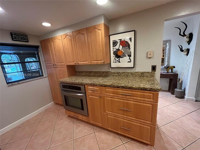 Foto del edificio - 9702 Costa del Sol Blvd