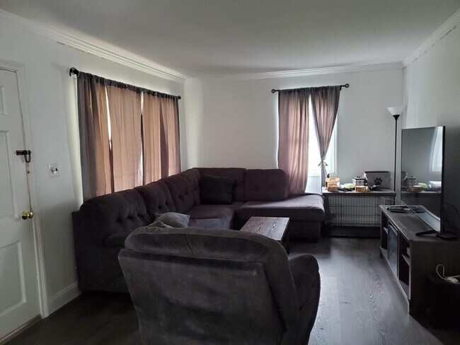 Foto del edificio - 503 Homestead Ave