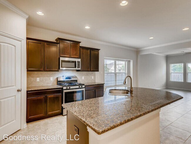 Foto del edificio - 3 br, 2 bath House - 500 Nogales Ln