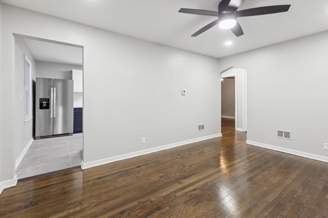 Building Photo - 3354 N 38th St