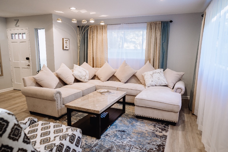 Photo - 11153 Morrison St (Los Angeles, CA)