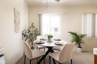Casa De Windsor - North Clairemont