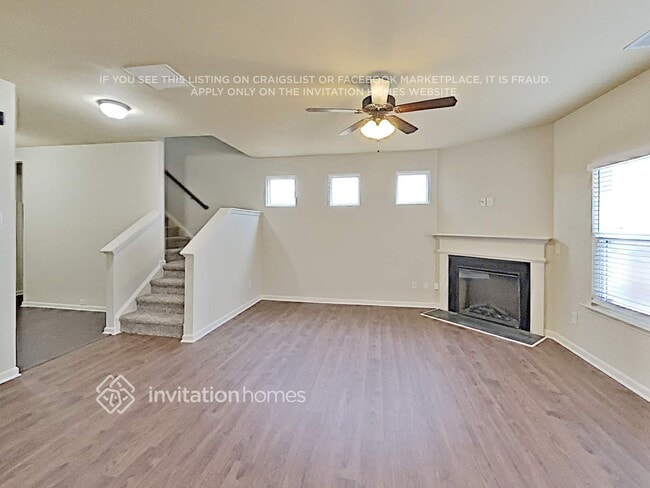 Building Photo - 125 Centerra Springs Dr