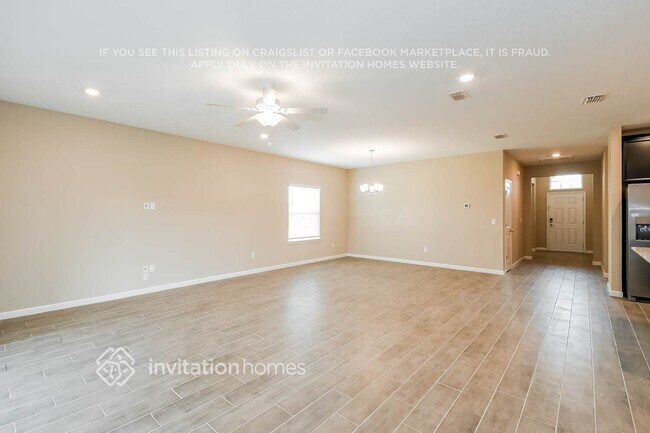 Foto del edificio - 9835 Lemon Balm Wy