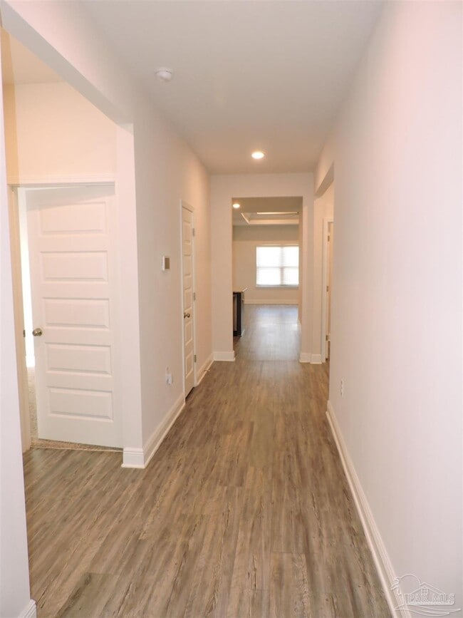 Building Photo - 3777 Hawks Landing Cir