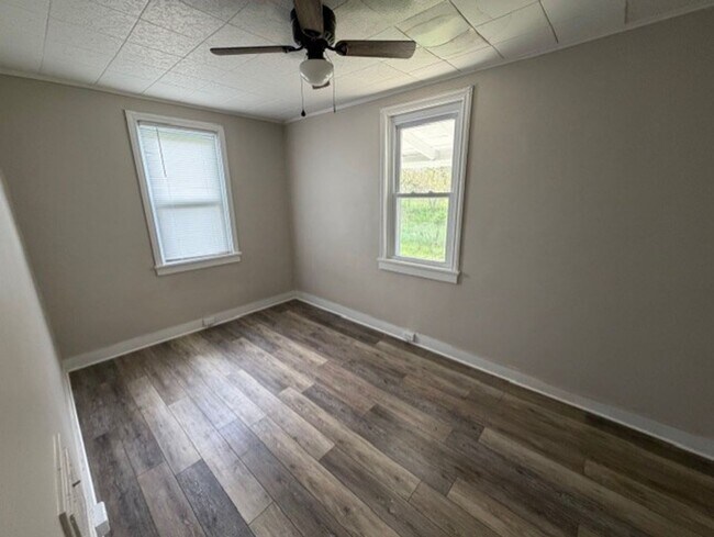 Foto del edificio - $1600 Ranch home for rent