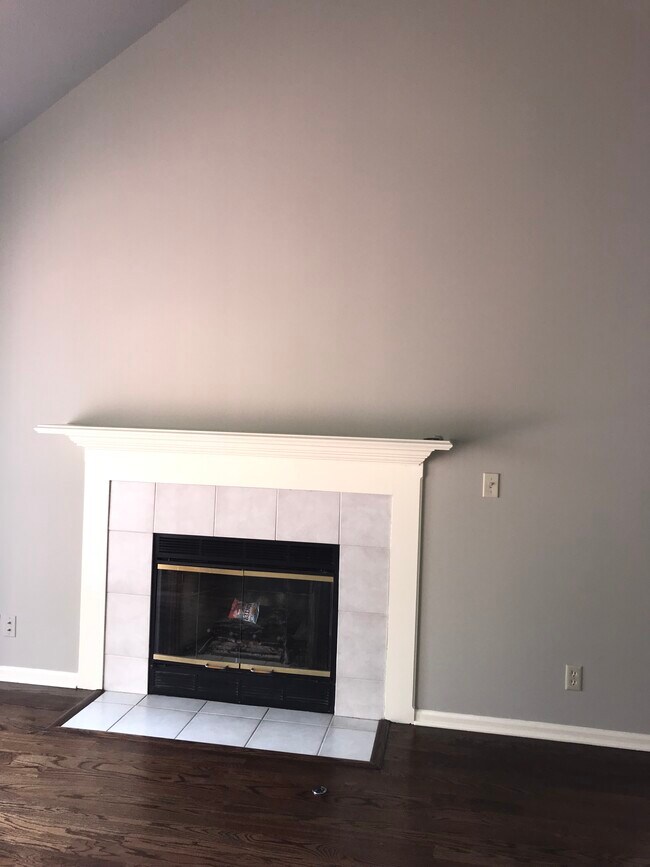 Foto del edificio - 9405 W 122nd St