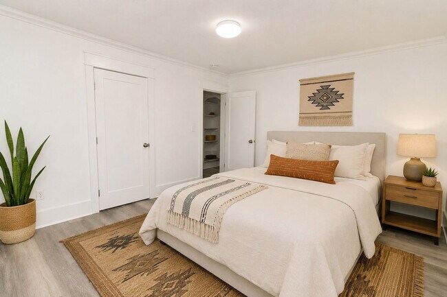 Foto del edificio - 1203 Rockway Dr