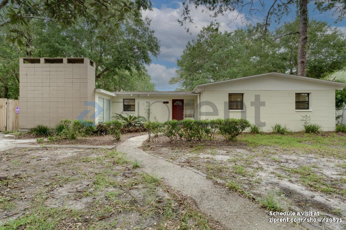 Primary Photo - 3028 NE 14th Dr