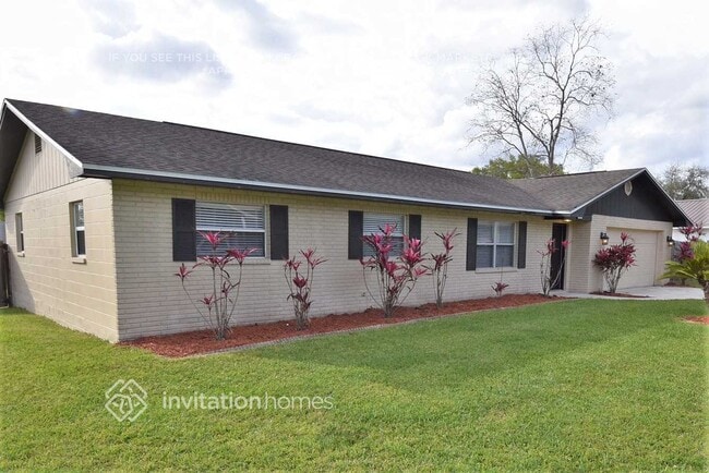 Building Photo - 6029 Christina Dr E