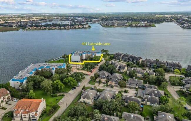 Foto del edificio - 401 Lakeside Ln