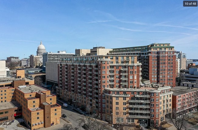 Building Photo - 333 W Mifflin St
