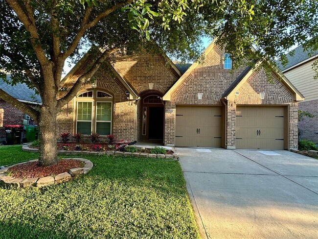 Building Photo - 26203 Serenity Oaks Dr