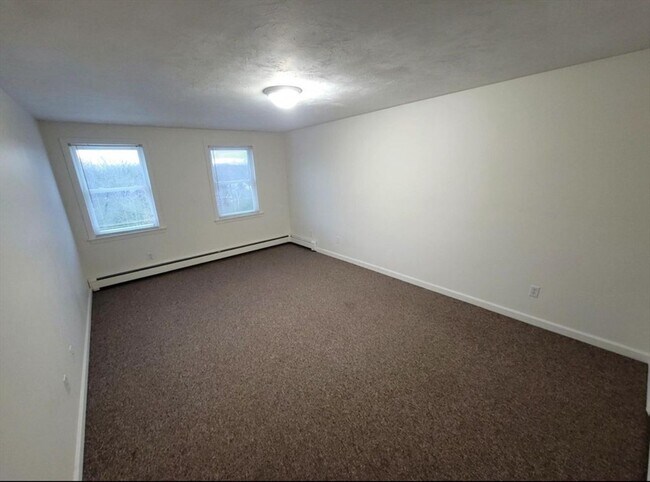 Building Photo - 107 Laurelwood Dr
