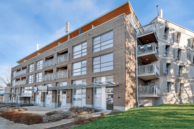 Photo du bâtiment - 43Twenty Residences
