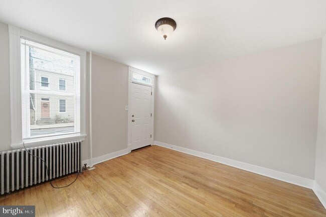 Foto del edificio - 403 W South St