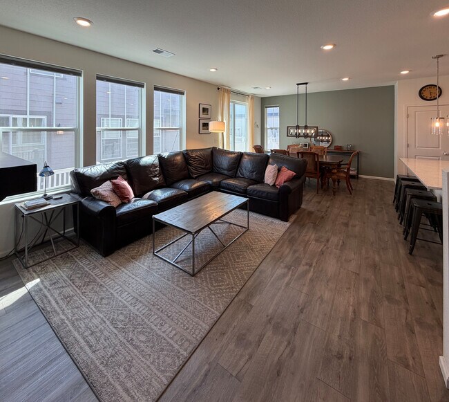 Foto del edificio - 2497 Winding Dr