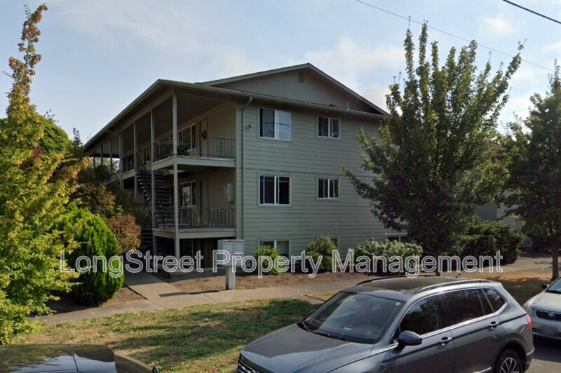 Primary Photo - 329 SW 10th Street
