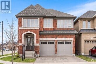 Building Photo - 2560 Bandsman Cres