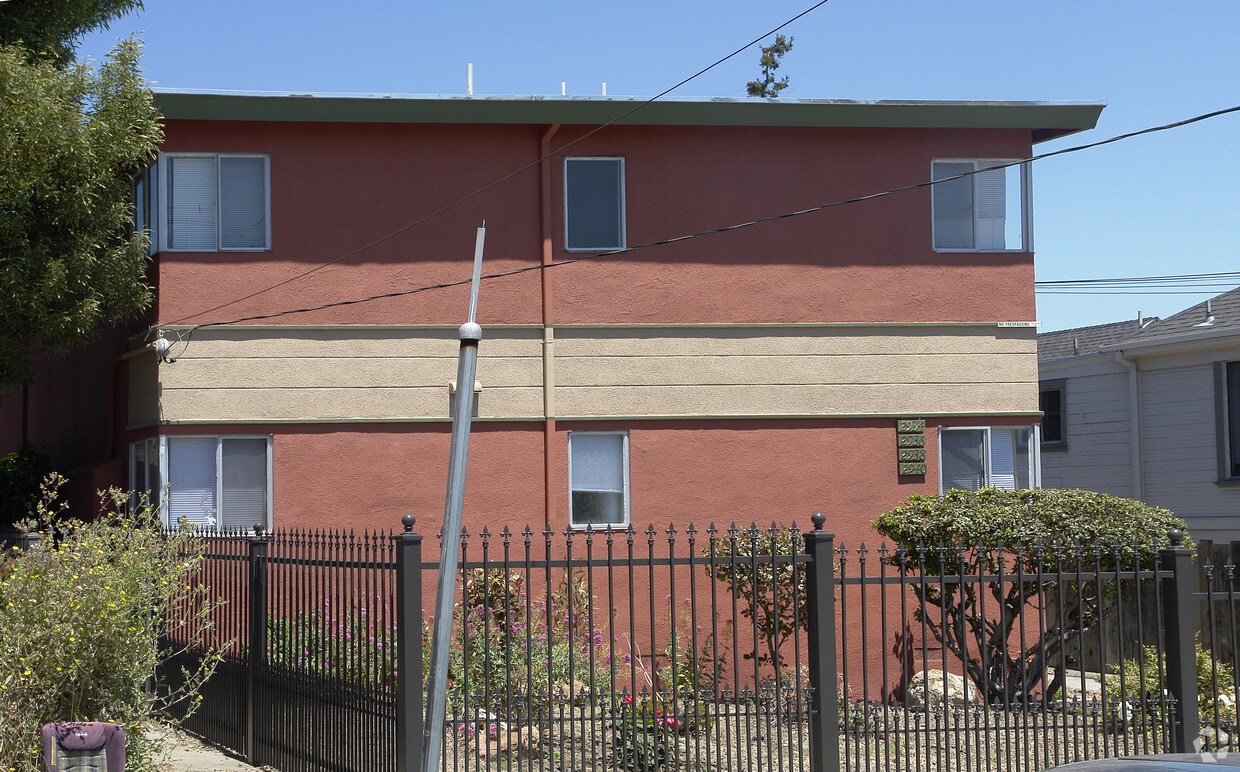 Building Photo - 2934-2940 Brookdale Ave