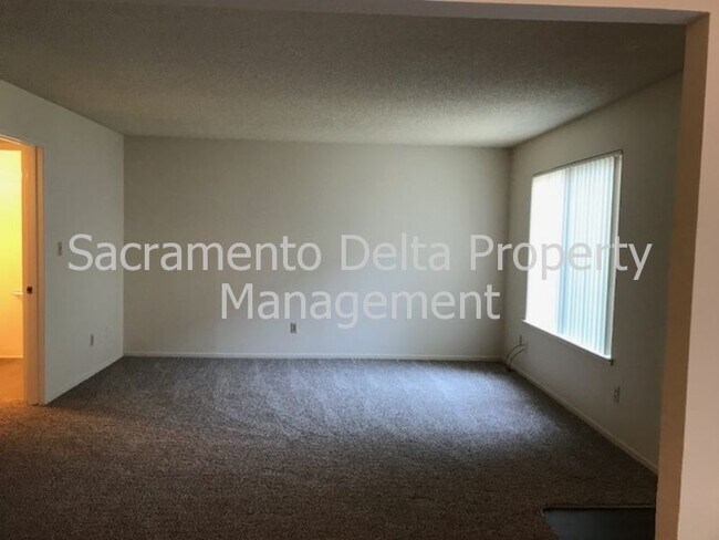 Foto del edificio - 5233 Manzanita Ave
