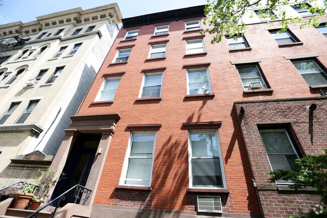 Building Photo - 5 Units