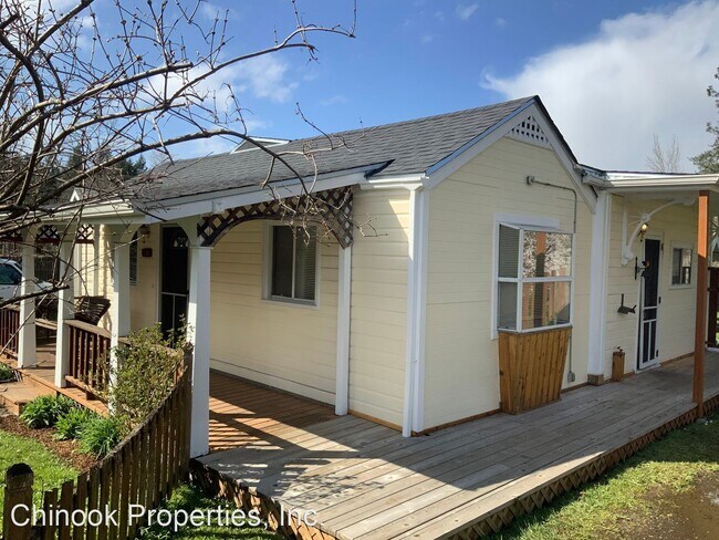 Foto del edificio - 2 br, 2 bath House - 1331 E 43rd Ave