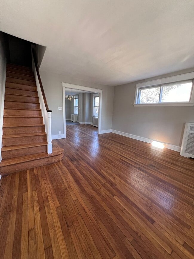 Building Photo - Beautiful 3 Bedroom, 1 Bath in Drexel Hill