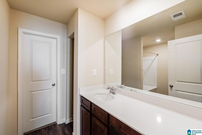 Foto del edificio - 8038 Hagood St