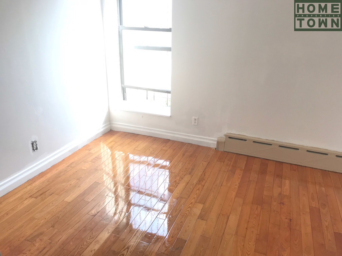Foto principal - 5114 4th Ave